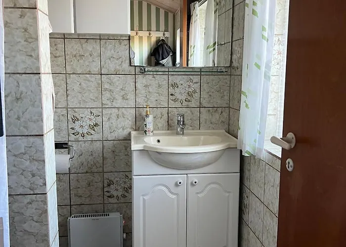 Autentisk Pa Lakolk, *