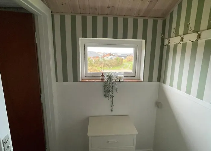 Autentisk Pa Lakolk, Prázdninový dům *